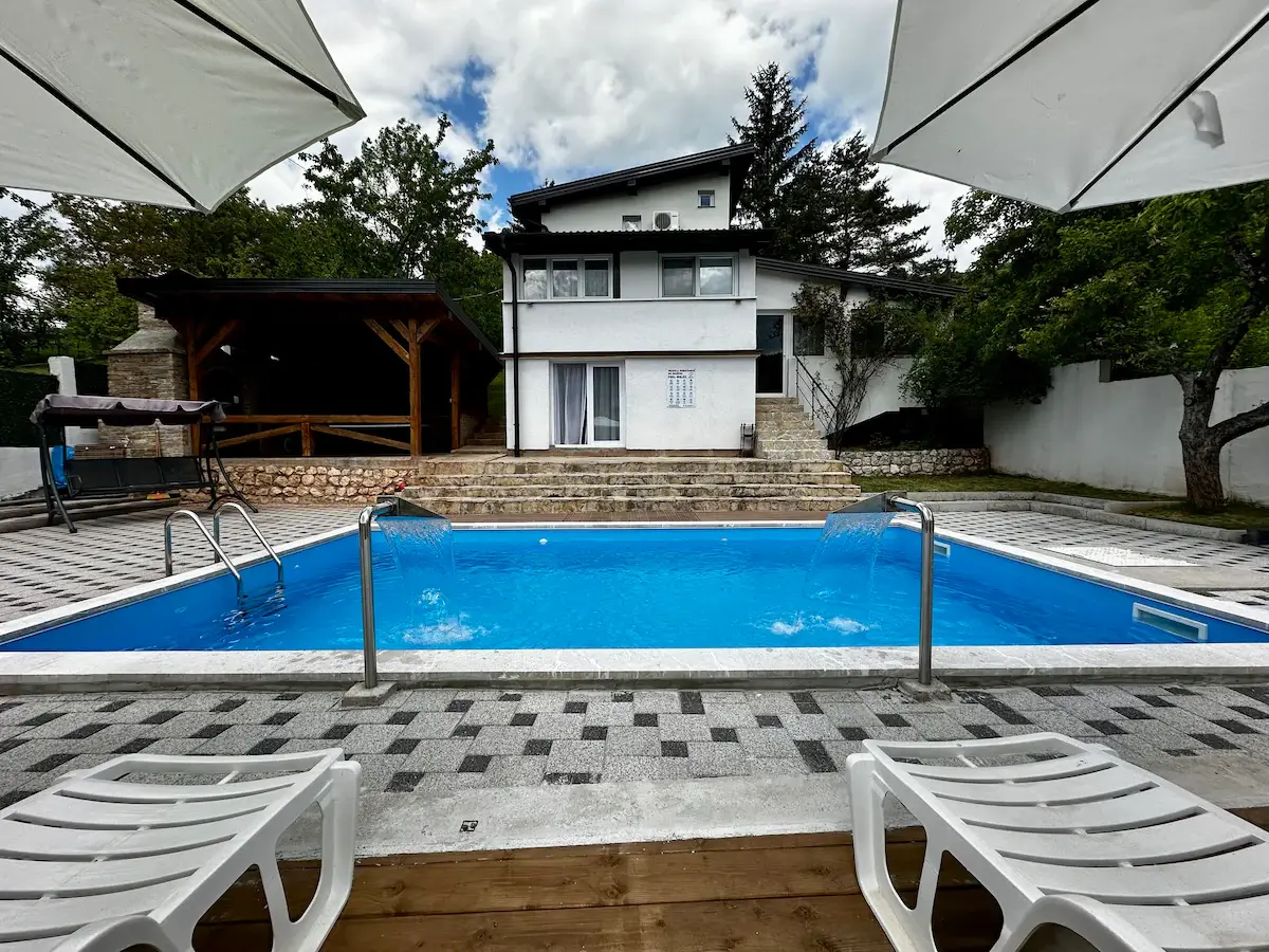 Villas by Expert IMAN