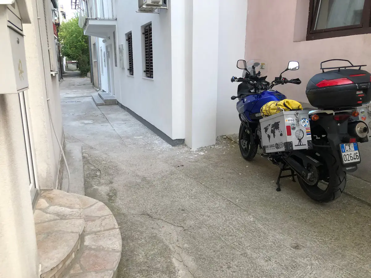 Lavanda Apartment-15 min walk to the Old Bridge
