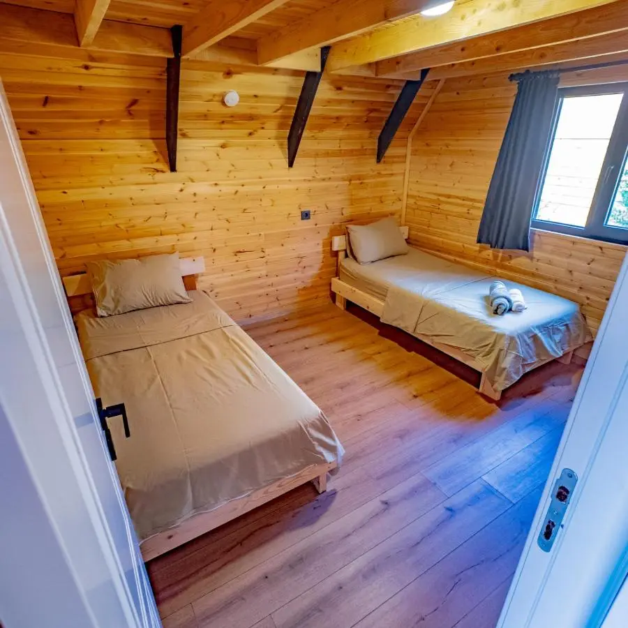 Bugi Suit Bungalov