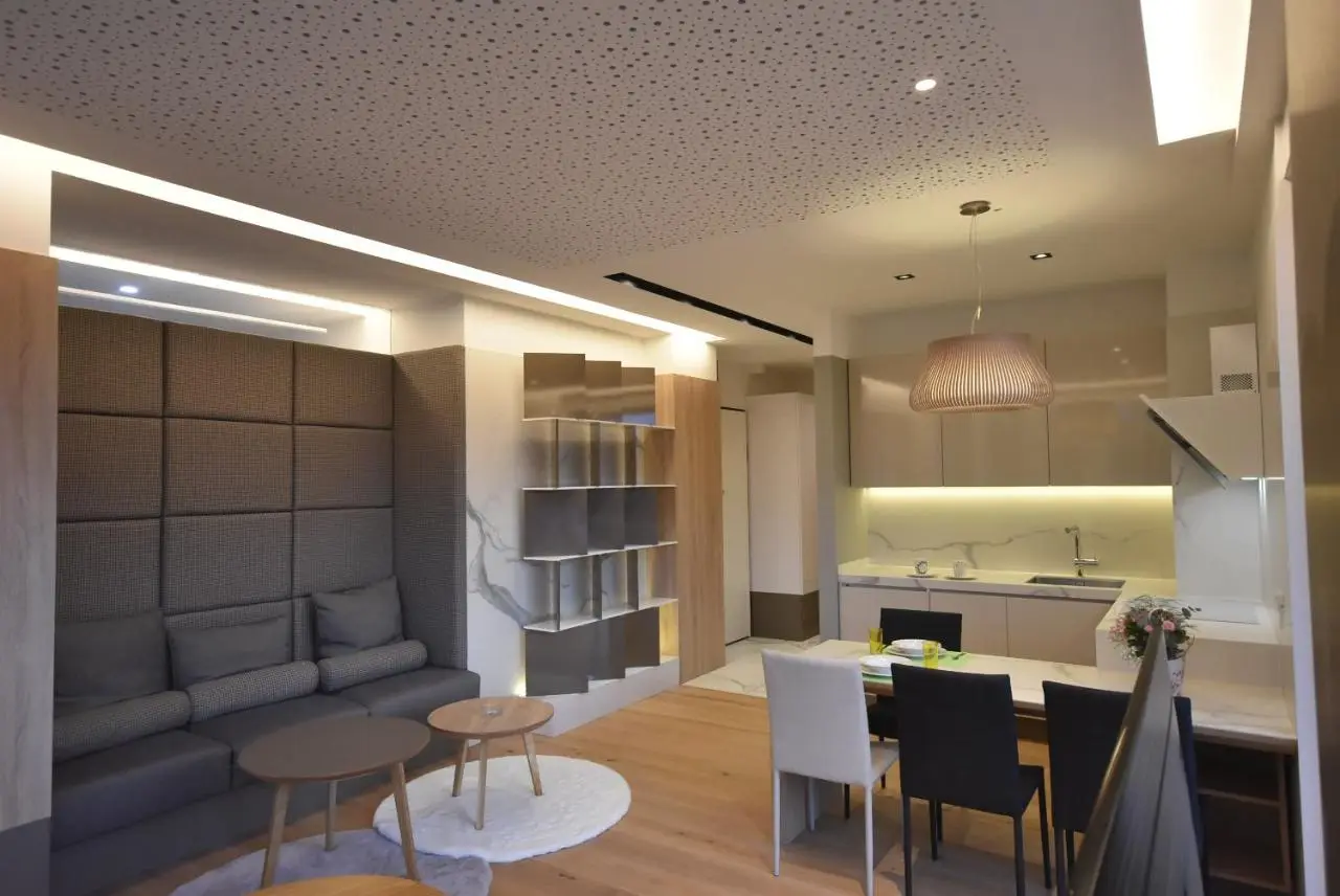 Apartment Royal Residence