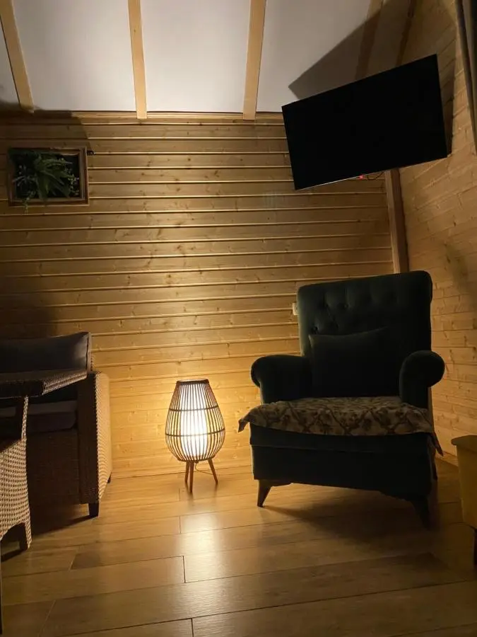 EcoCottage Didi Mindori - Among the Pines