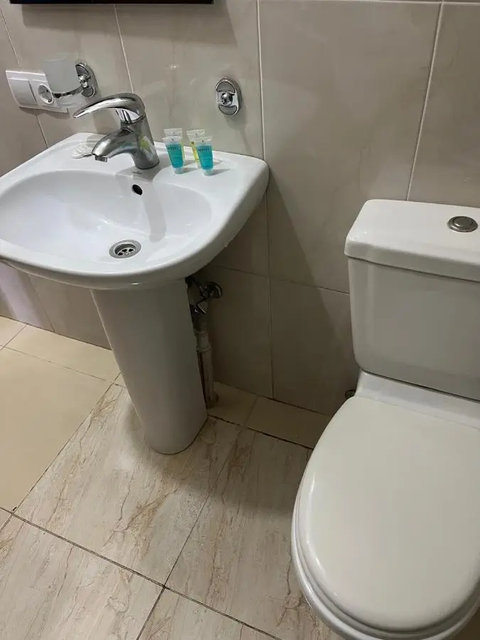 Hotel Eight