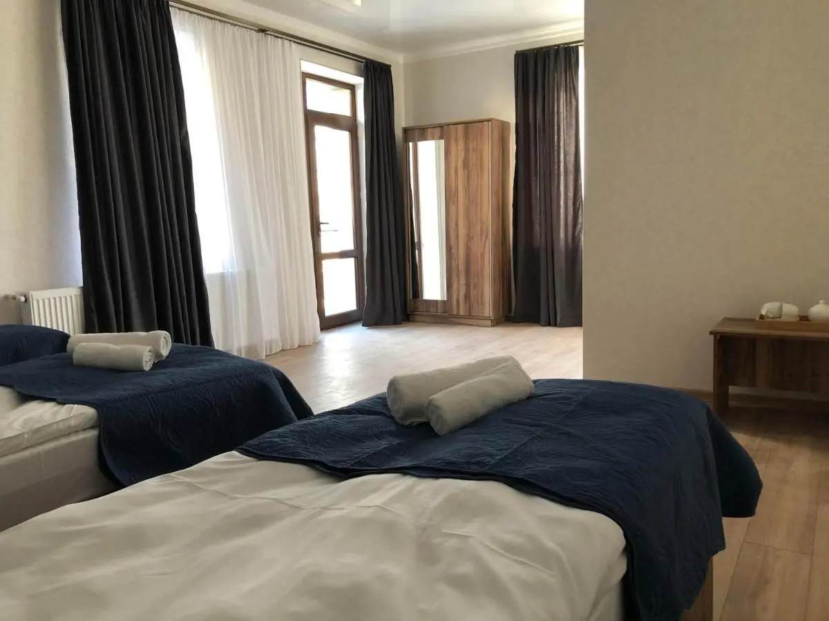 Wander Kazbegi Hotel