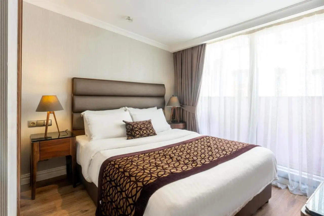 6 Apartment Galata