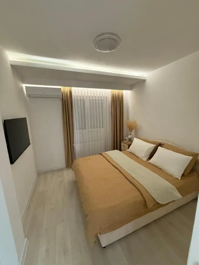 Apartmani Maja