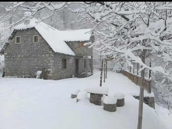 Guest House Gjelaj