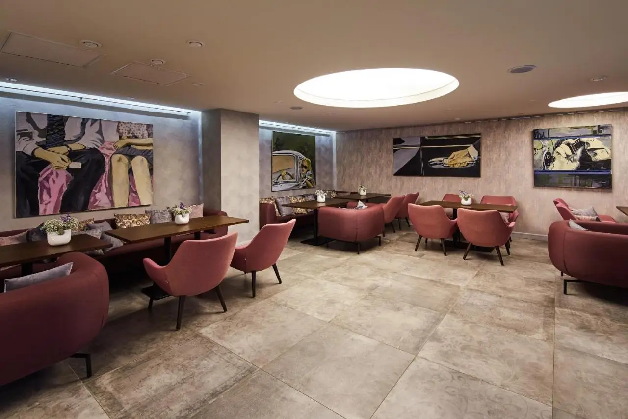 Gallery Palace Hotel