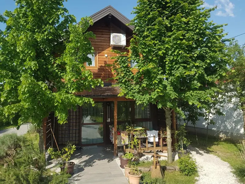 Holiday Home Edi
