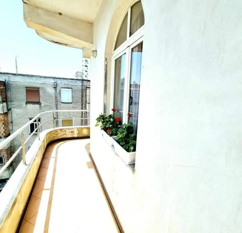 Luckyshine hostel