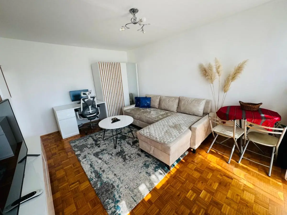 Linden Alley Retreat Sarajevo with free parking