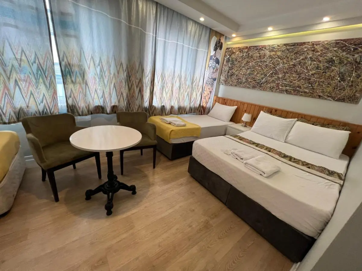 Rodin Hostel