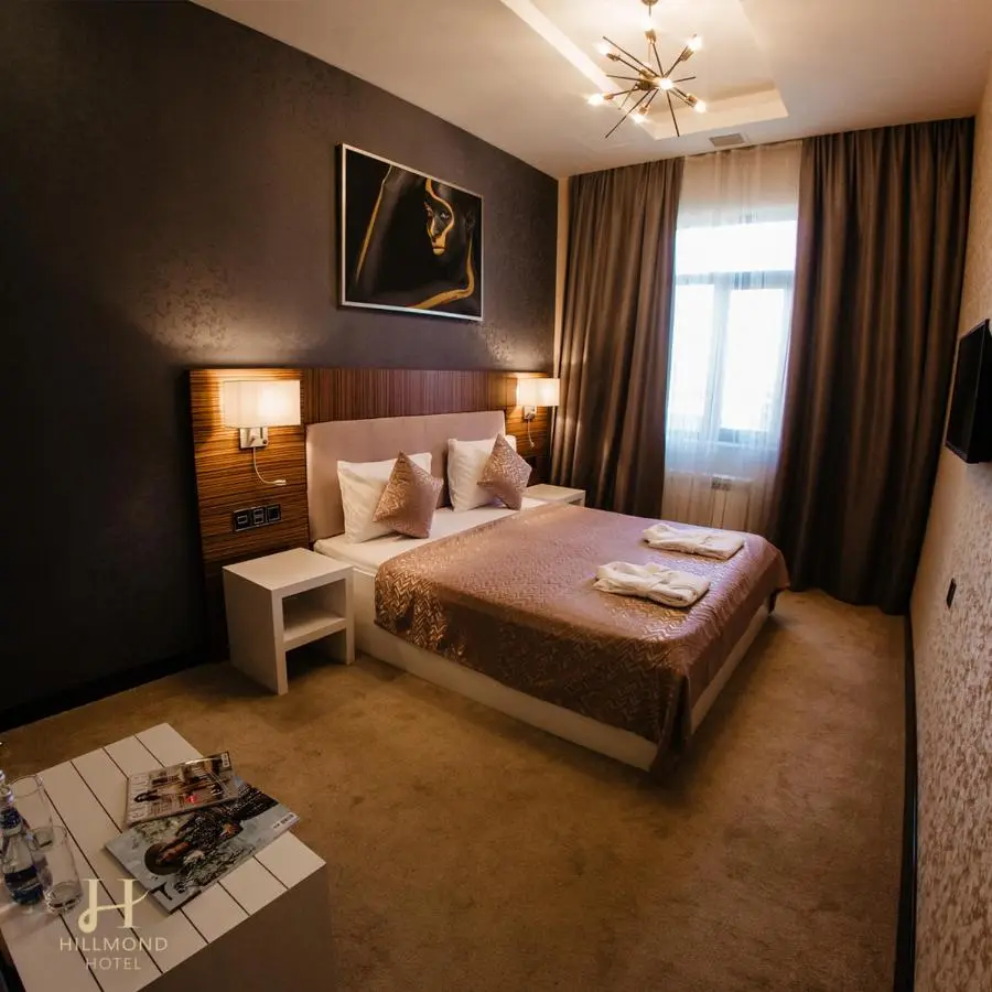 Hillmond Hotel