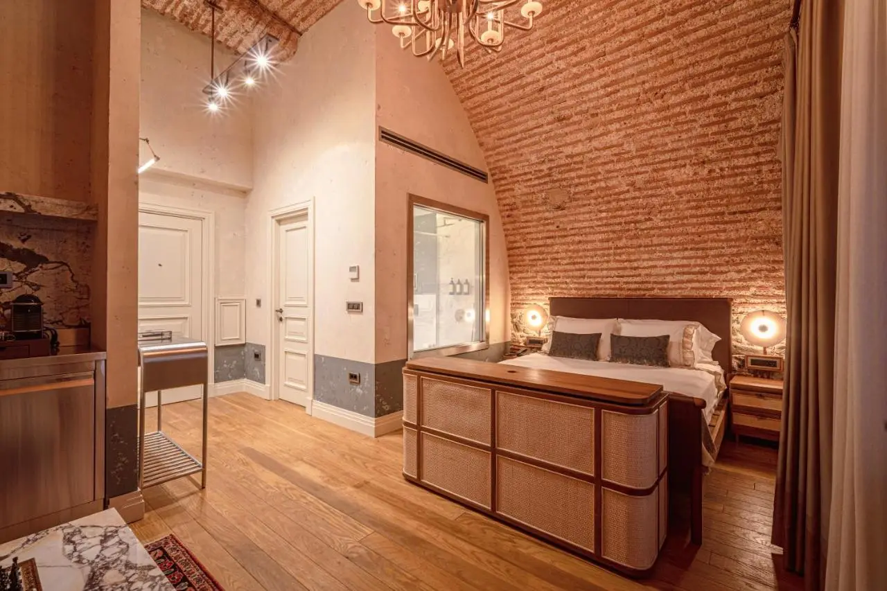 Stone Inn Galata