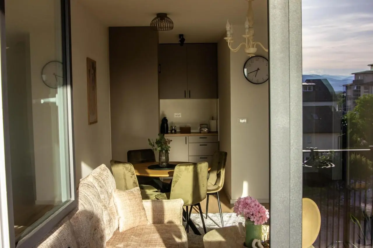 LisaMe Apartman Airport