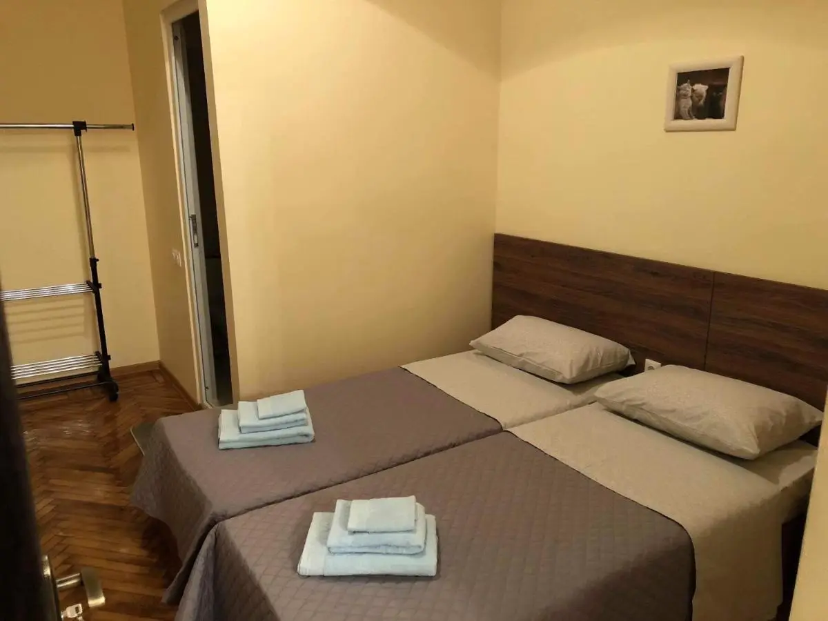 Guest House Hello