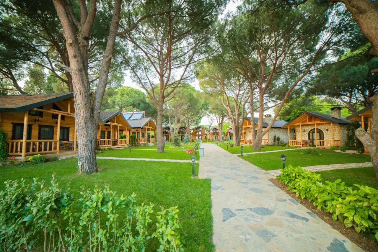 Pino Mar Luxury Bungalows