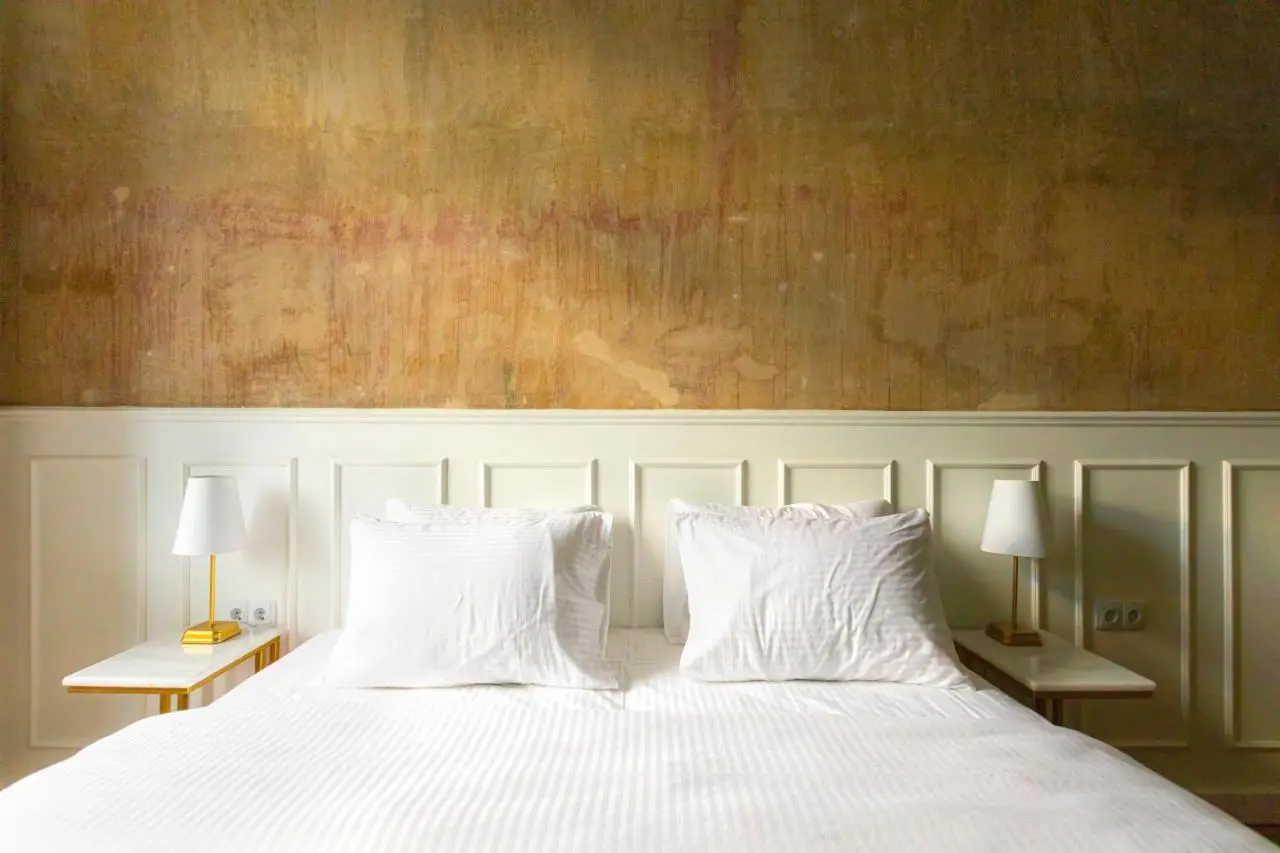 Unfound Door - Design Hotel