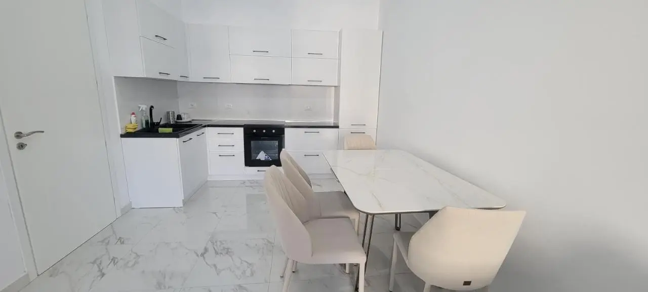 Lightside Apartment