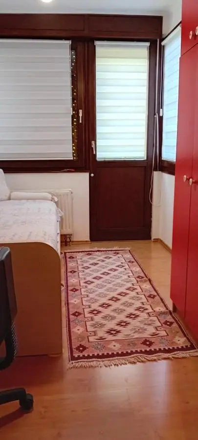 GALBY - Dobrinja - 1km from the airport