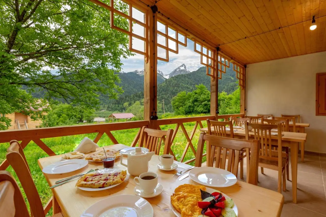 Chiora Inn