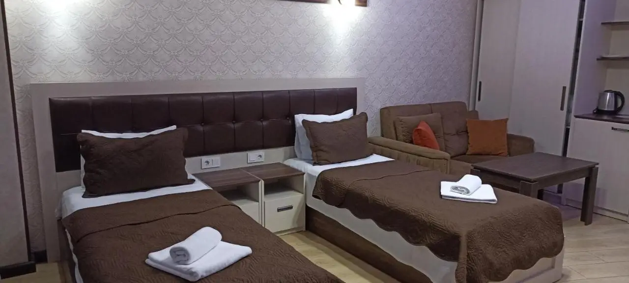 EMEG Hotel and Restaurant