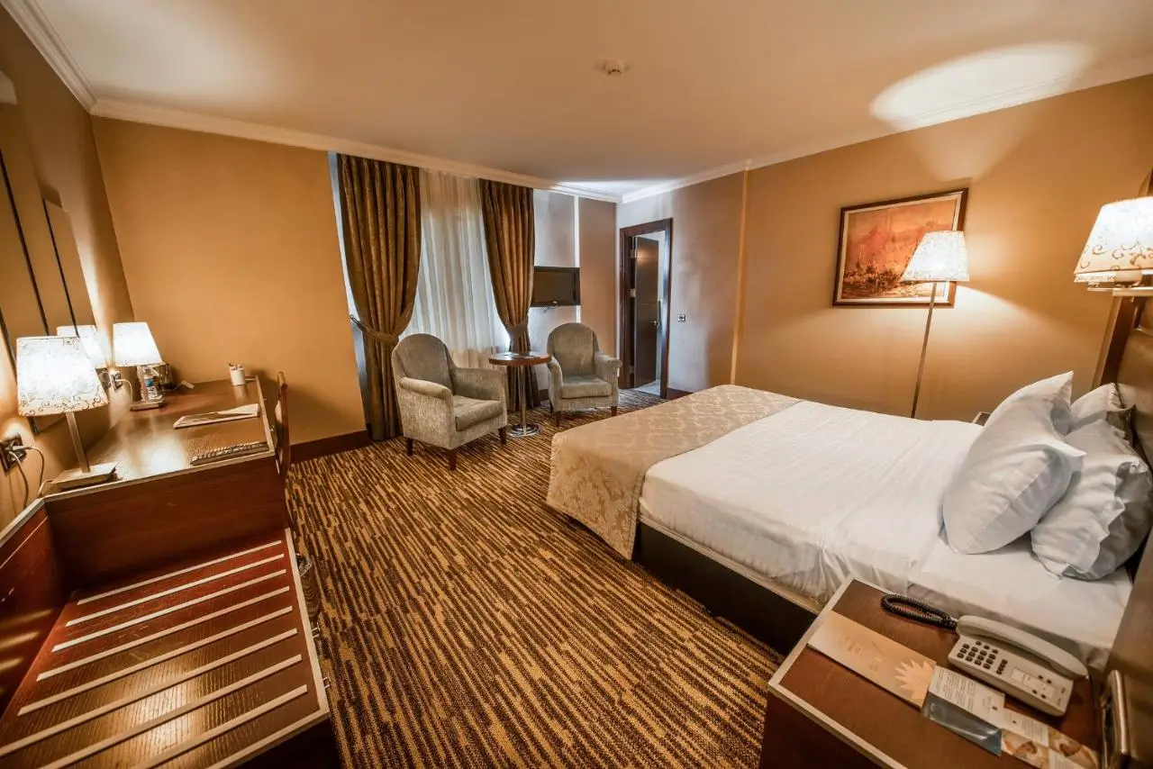 Dream Hill Business Deluxe Hotel Asia