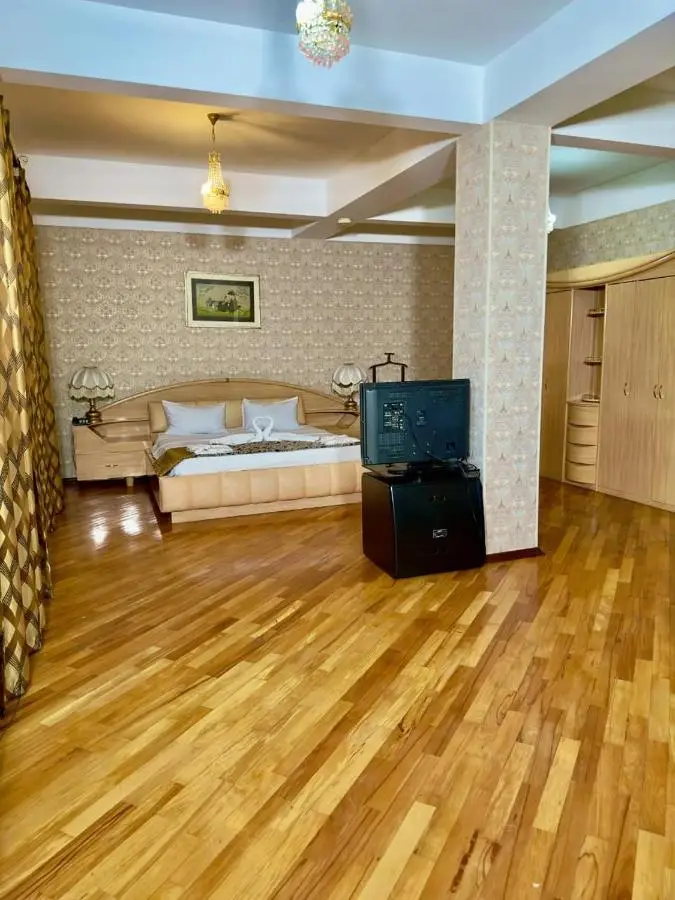 Nur Hotel & Terrace Cafe