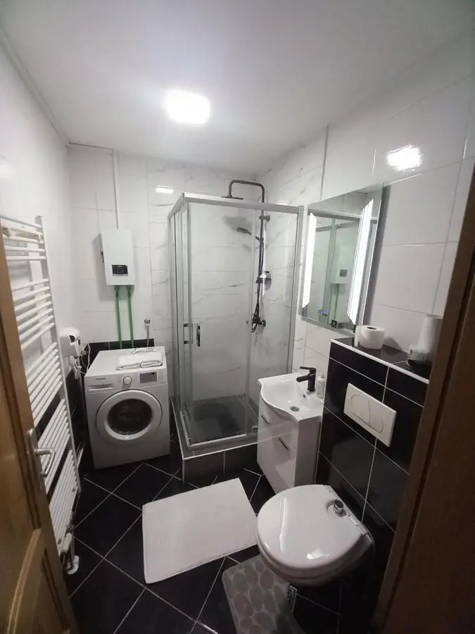 JACUZZI for RELAX - HOLLYWOOD Apartment, STUP, Sarajevo