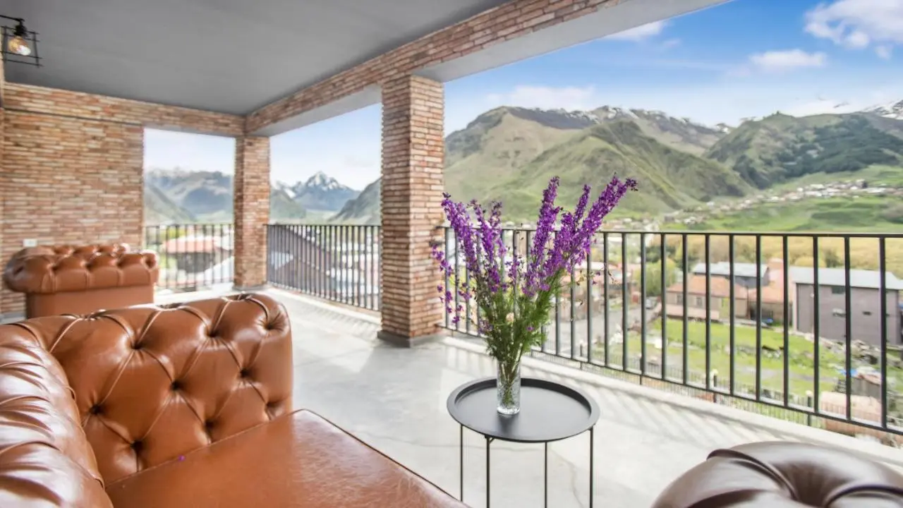 Hotel Memoir Kazbegi by DNT Group