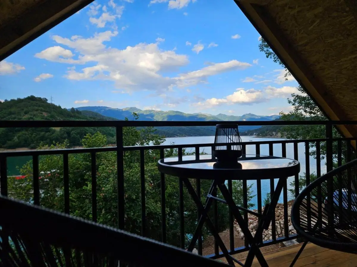 Vista Lago