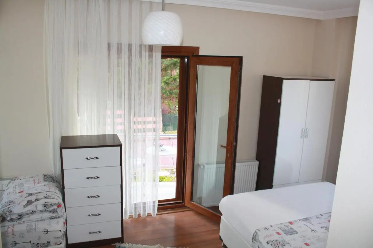 Sapphire Hotel