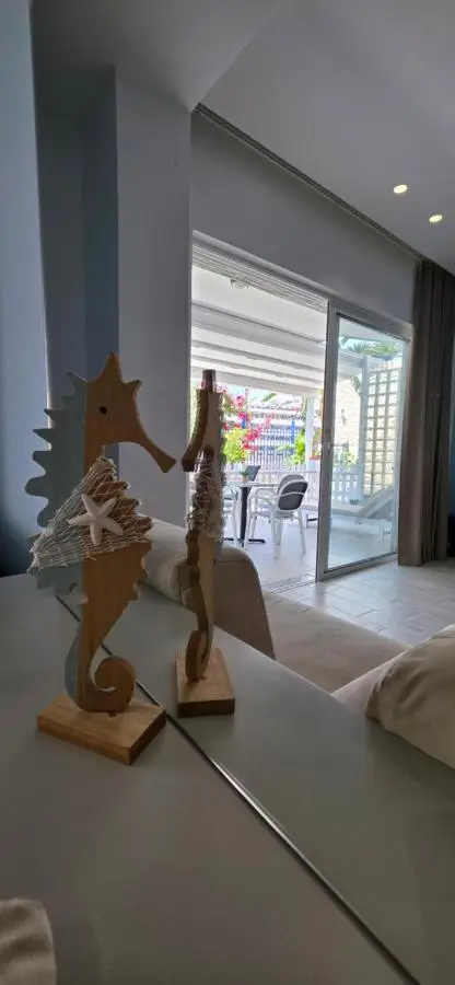 Suncoast Rooms Saranda near Port & Beach
