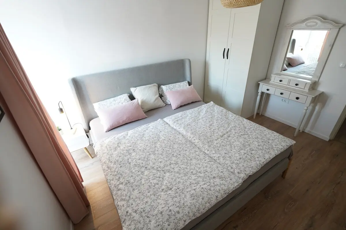 Mostar City Center: Chic Comfort & Mountain View