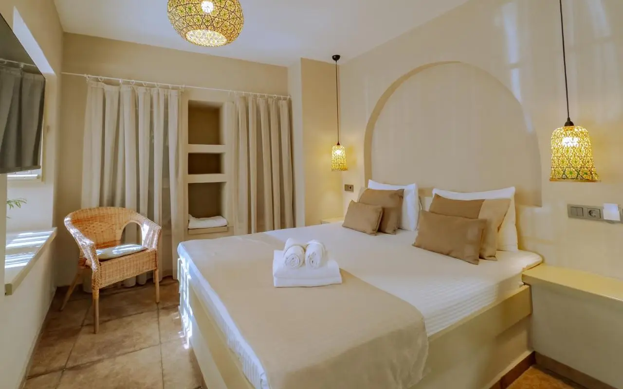 The Easy Rooms Terrace