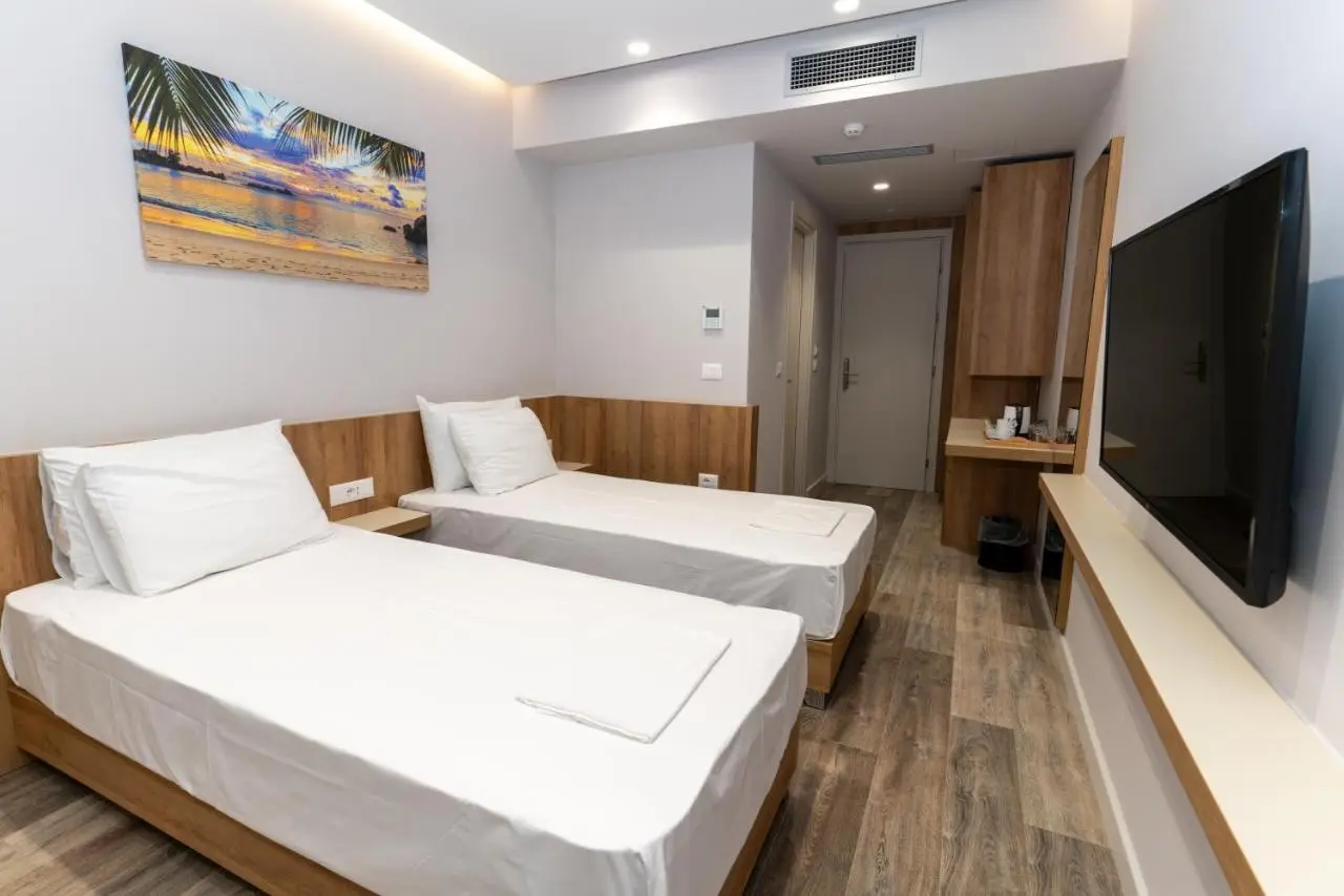 Titania Hotel