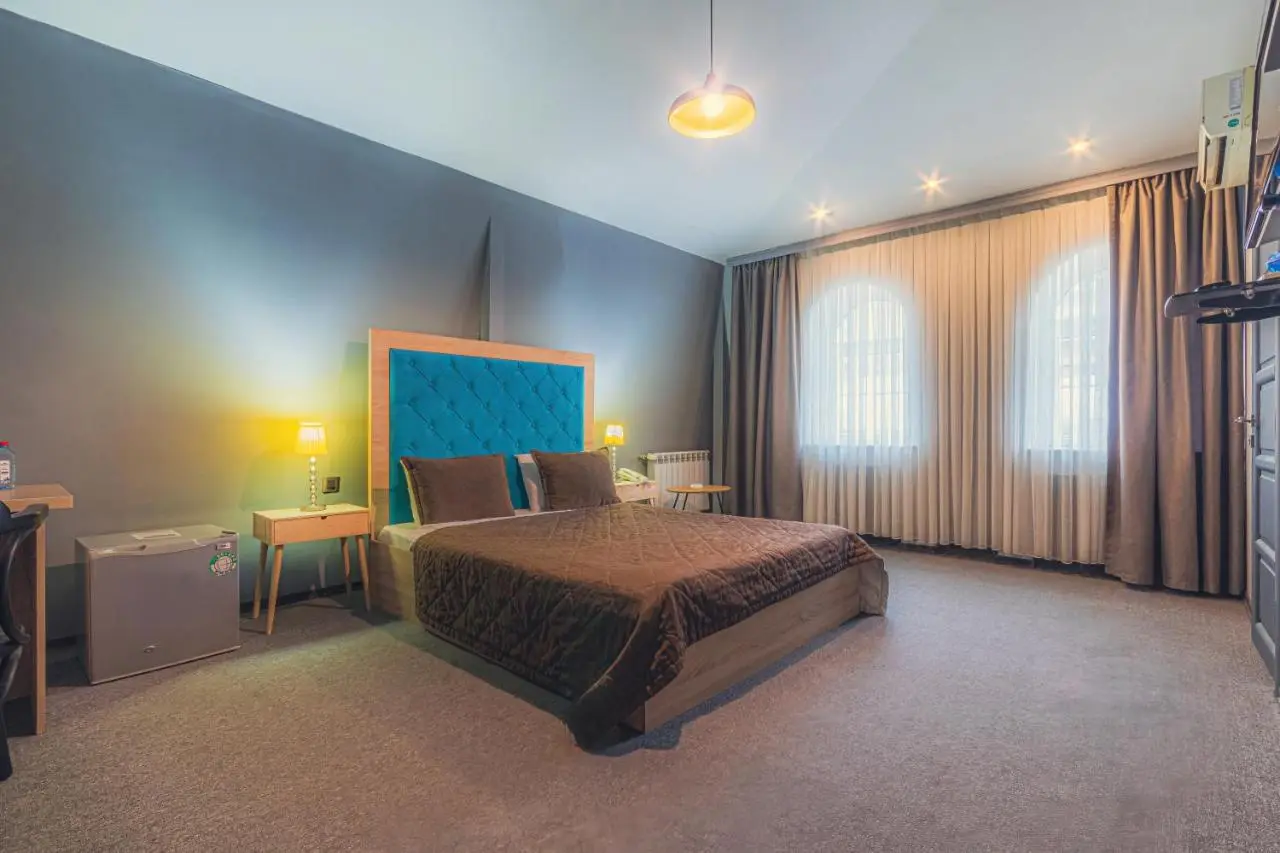 Maestro Hotel
