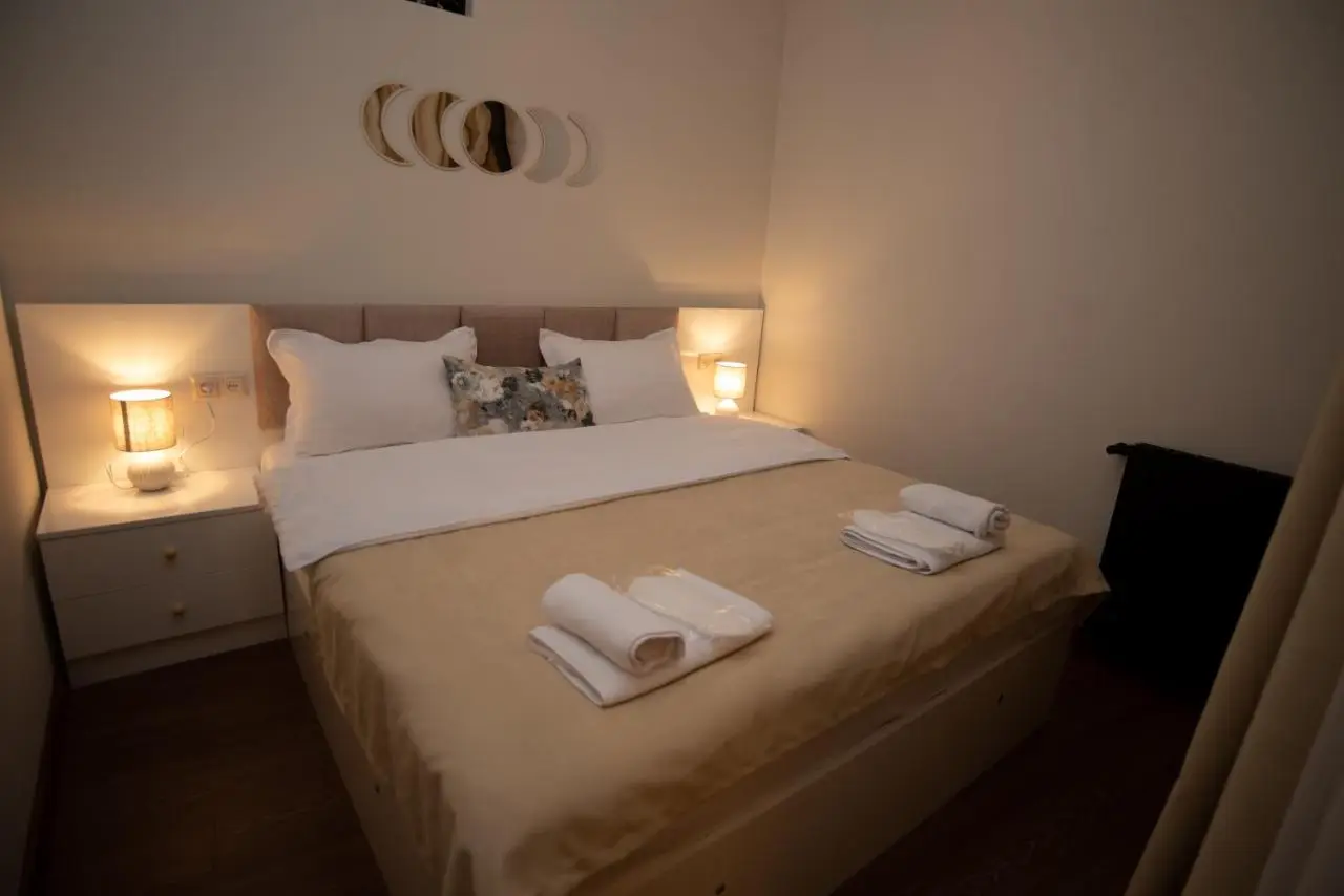 LUXURY APARTMENT IN OLD TBILISI WITH TERRACe
