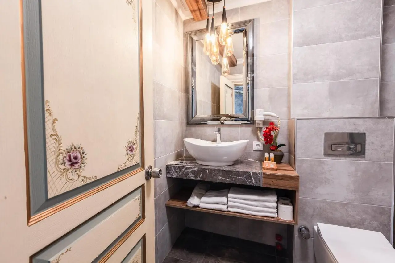 Romantic Hotel Istanbul