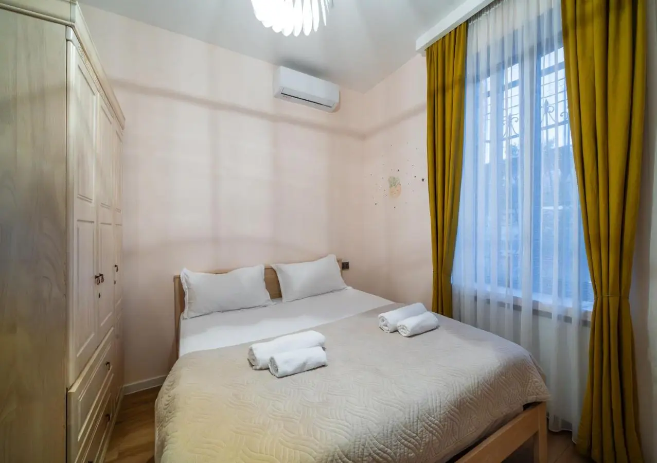 Niabi 3BDR Villa with pool