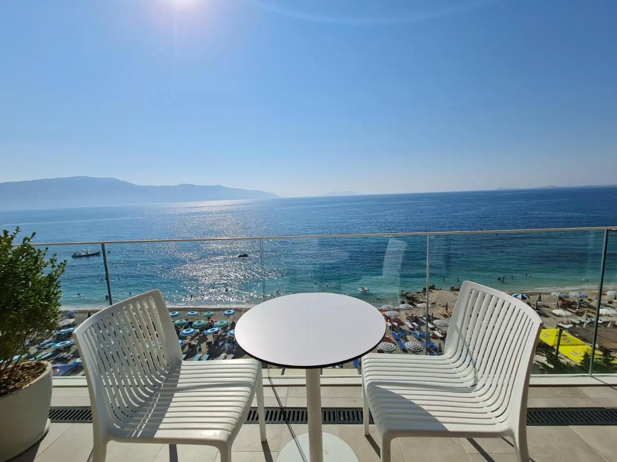 Hotel Aross