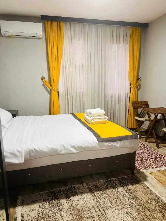 Lebon Hotel-Special Class