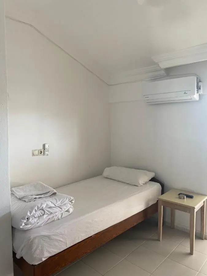 AY OTEL 2