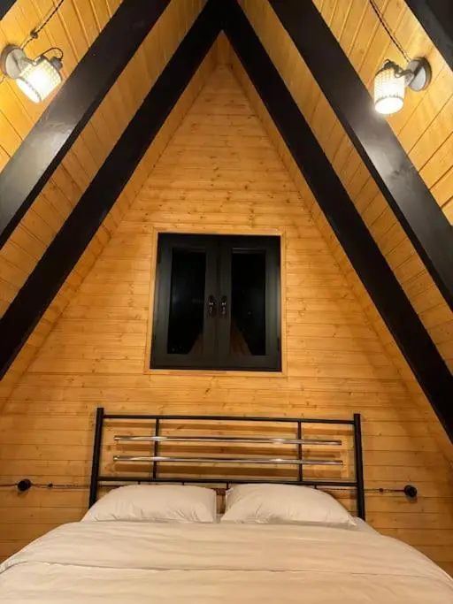 Vintage Cabin