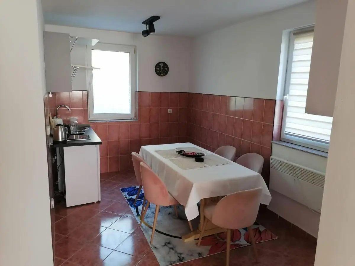 Sarajevo Holiday Apartment 2