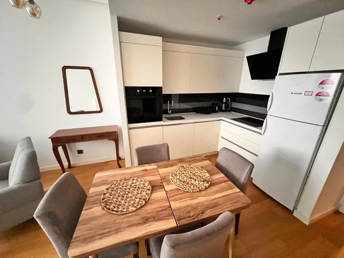 Divan Residence - Güneşli Near Ataköy Metro Station
