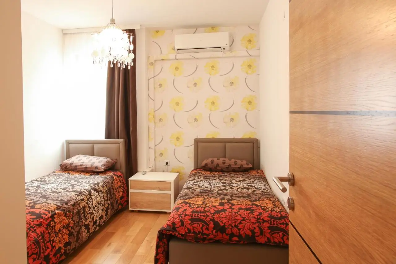 VIP Apartments