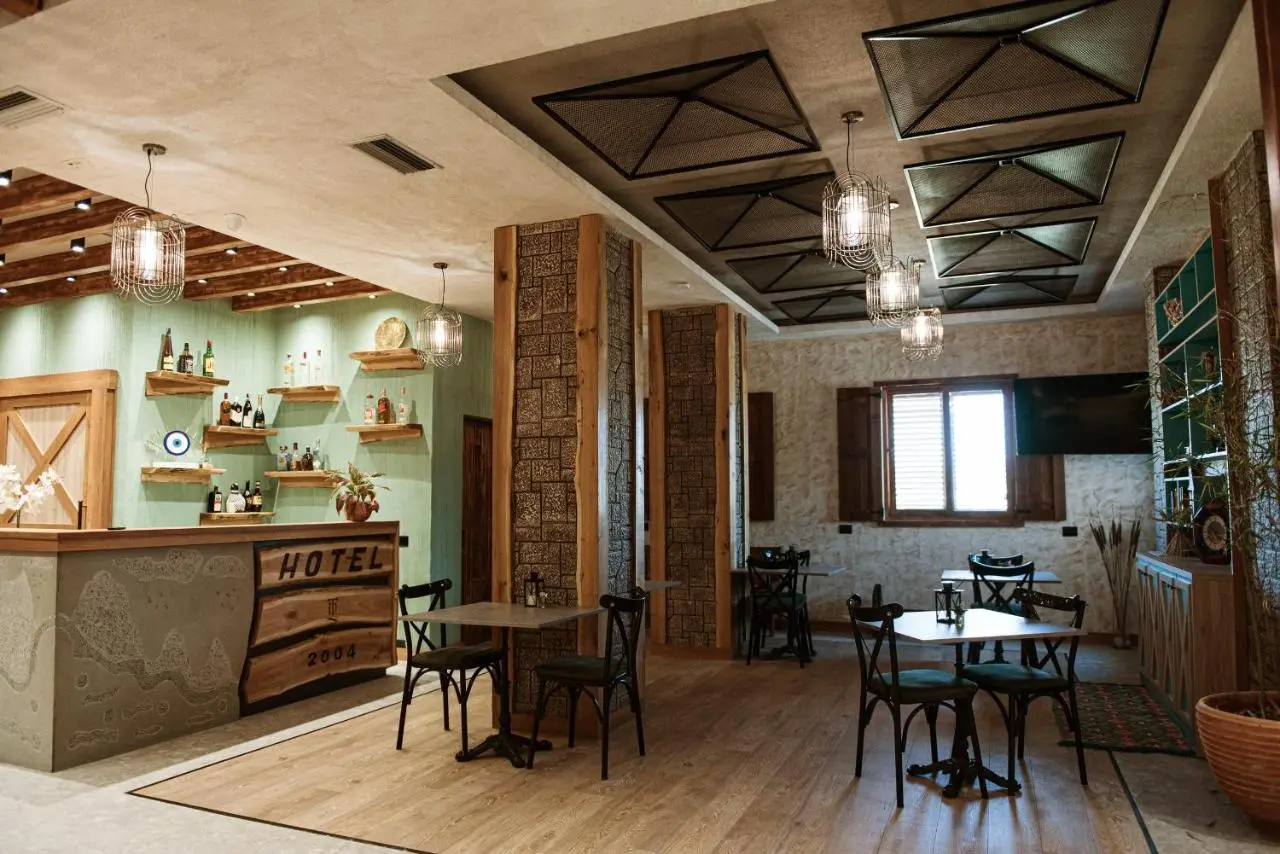 Hotel Taverna Devolli