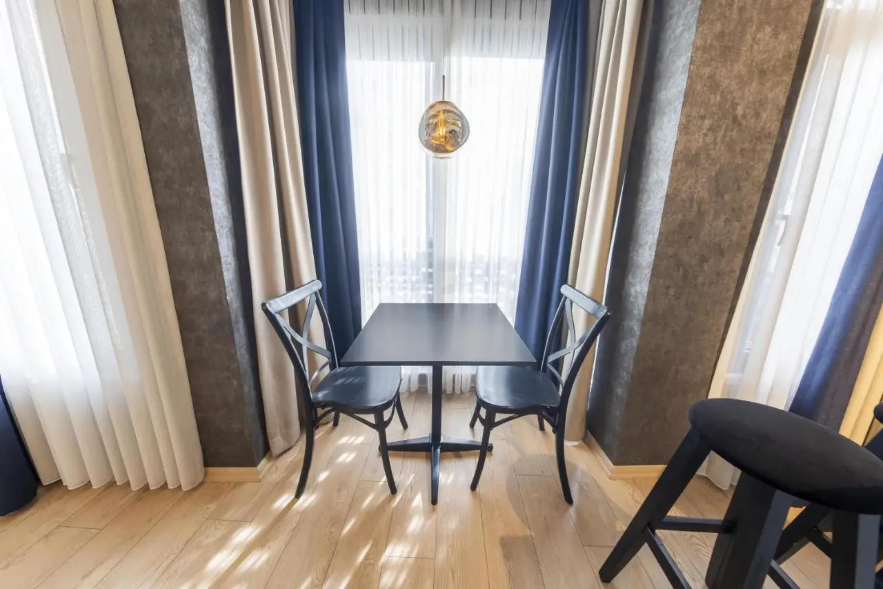 The Business Class Suit Karakoy