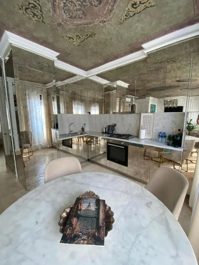 AB Residences -Cihangir Luxury Antique Apartment