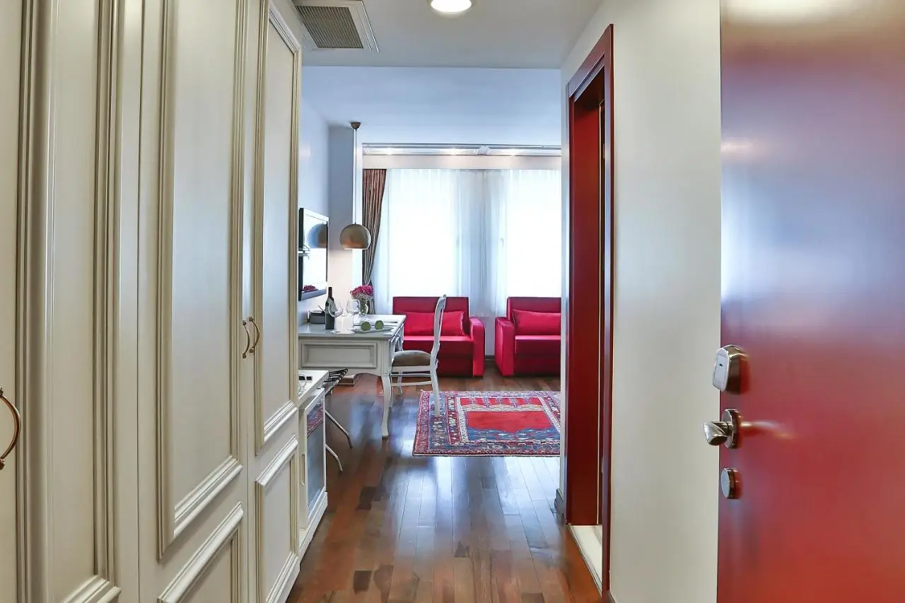 Senatus Hotel - Special Class